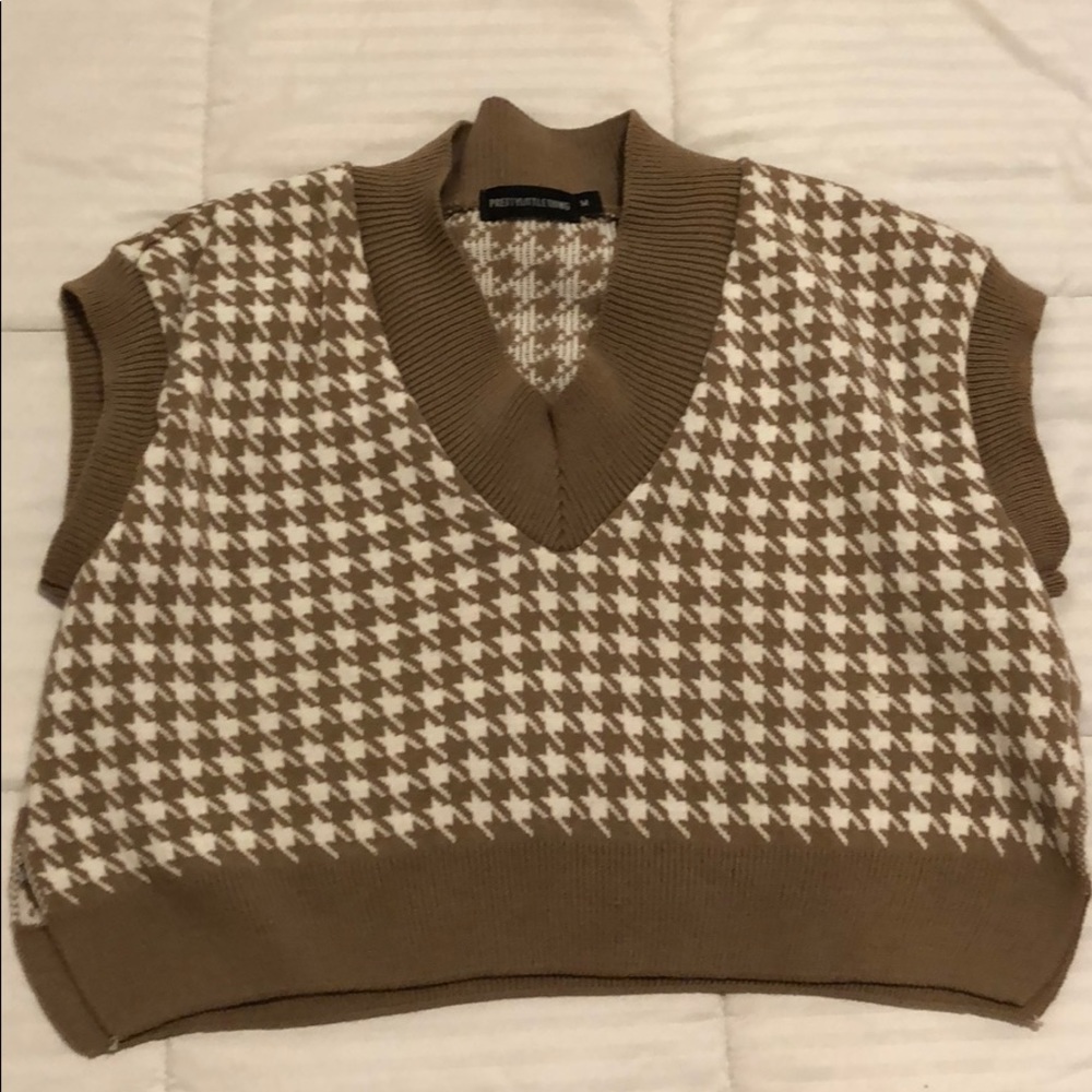 PrettyLittleThing Dad Crop Vest